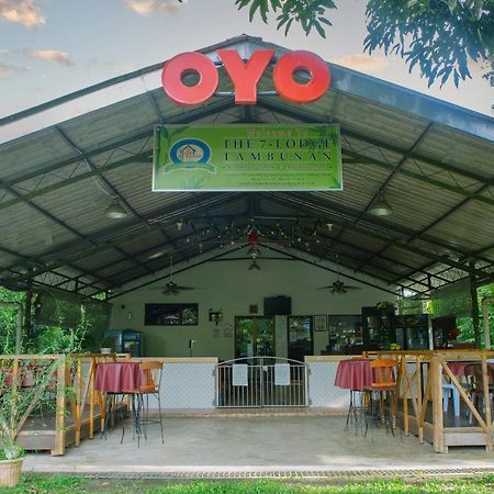 Oyo 90037 The 7 Lodge Tambunan מראה חיצוני תמונה