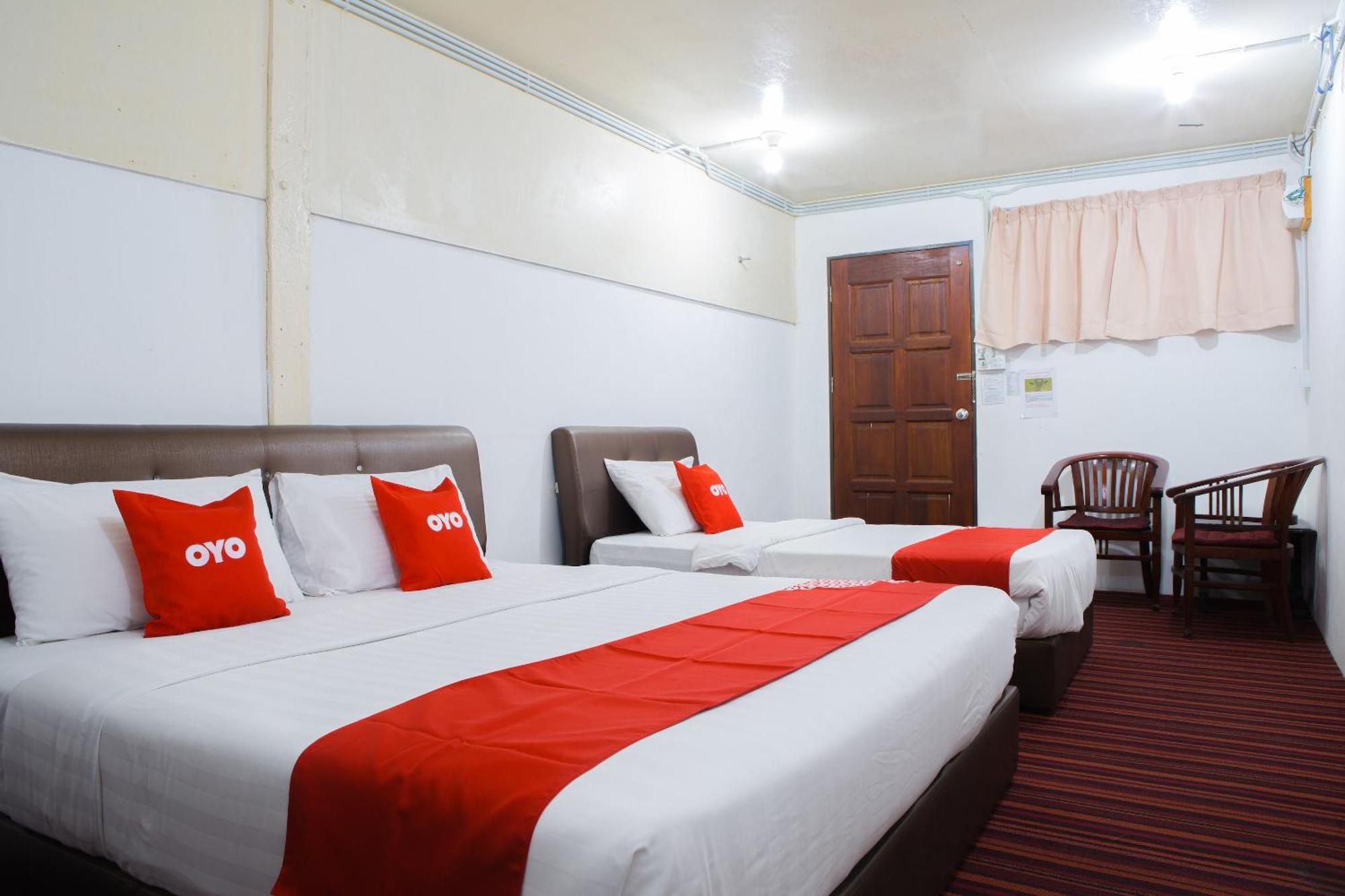 Oyo 90037 The 7 Lodge Tambunan מראה חיצוני תמונה