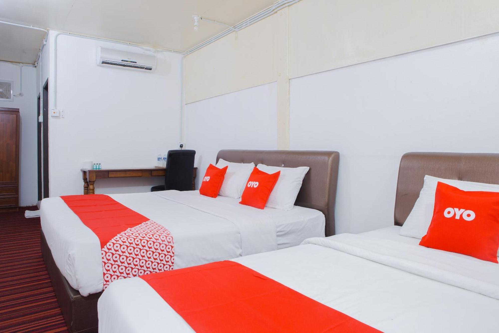 Oyo 90037 The 7 Lodge Tambunan מראה חיצוני תמונה
