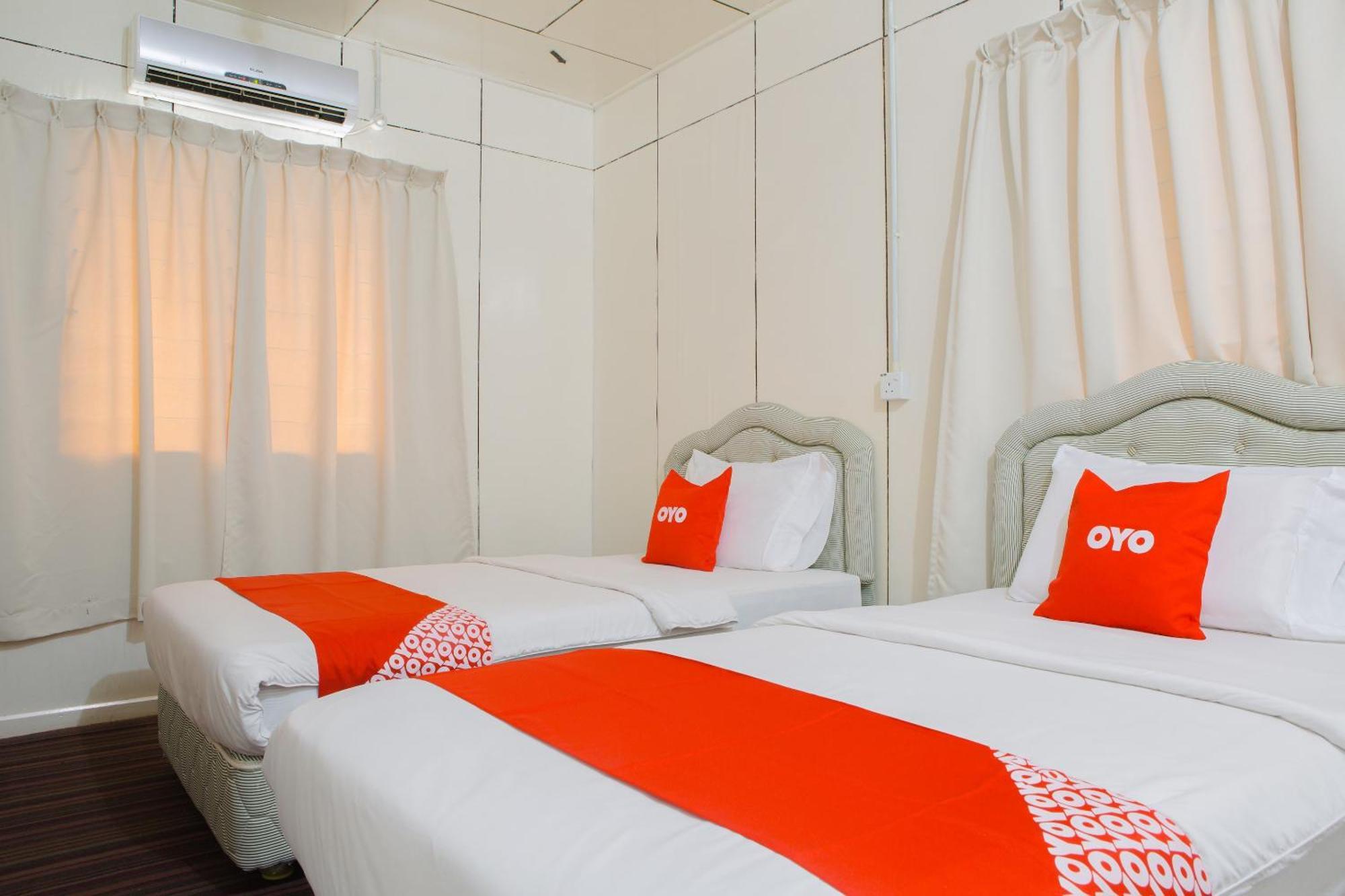 Oyo 90037 The 7 Lodge Tambunan מראה חיצוני תמונה