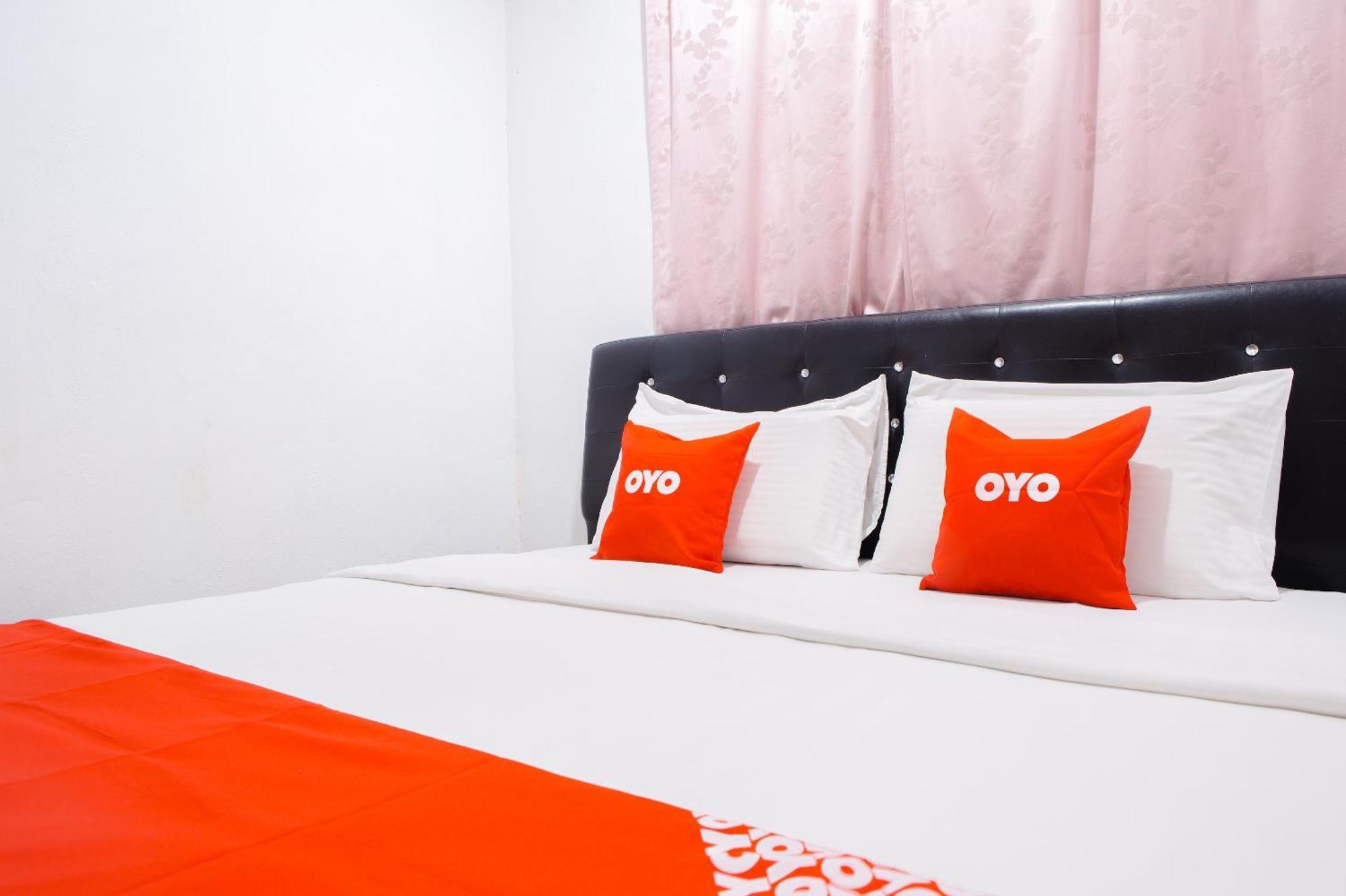 Oyo 90037 The 7 Lodge Tambunan מראה חיצוני תמונה