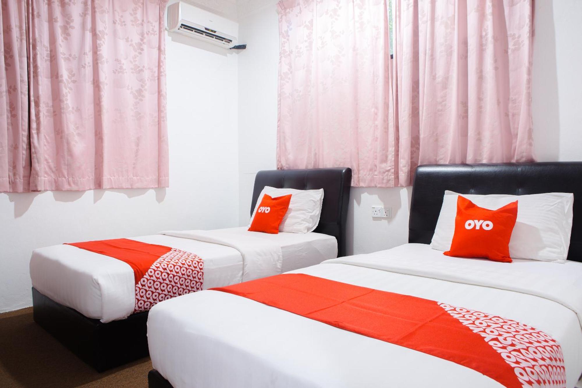 Oyo 90037 The 7 Lodge Tambunan מראה חיצוני תמונה