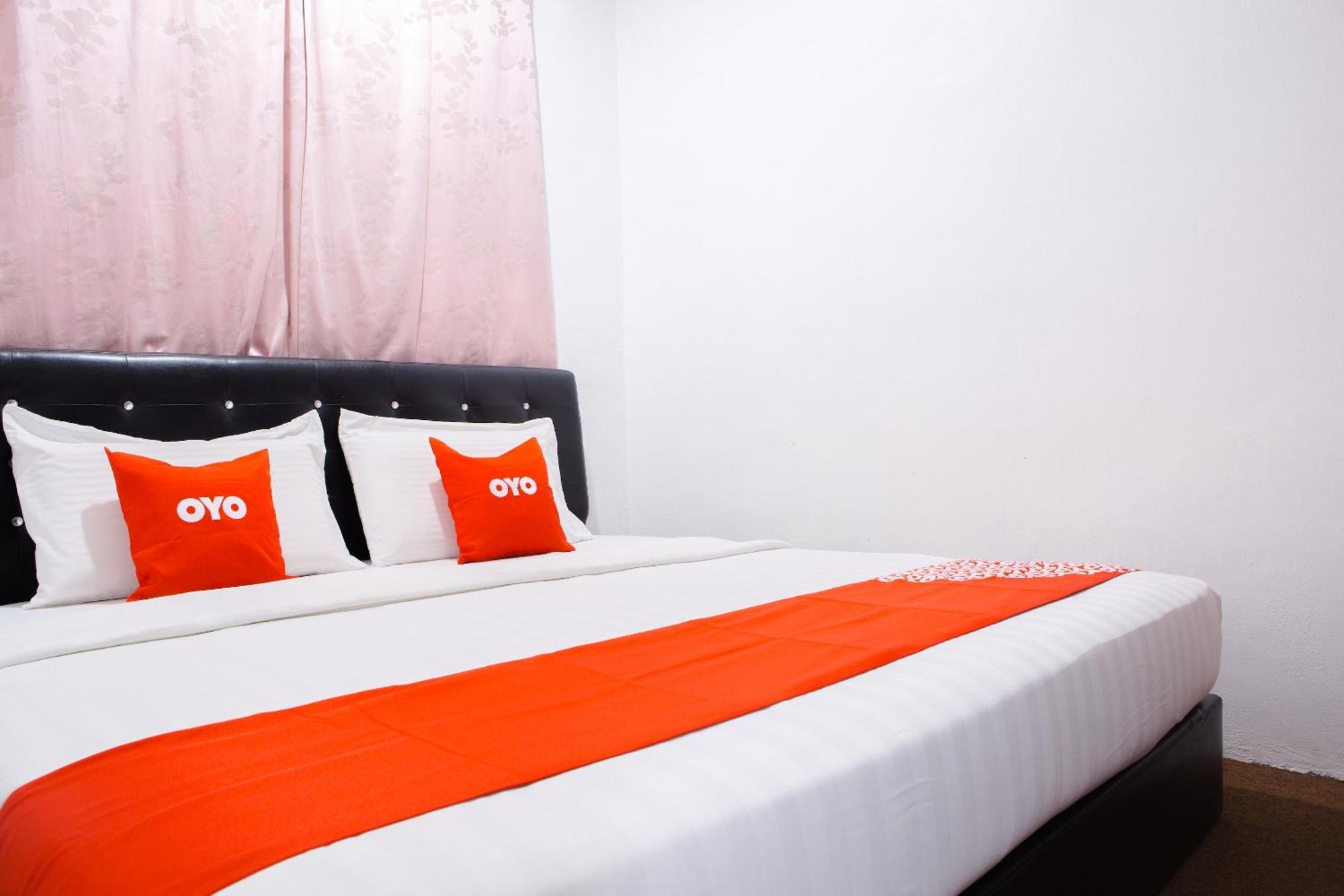 Oyo 90037 The 7 Lodge Tambunan מראה חיצוני תמונה
