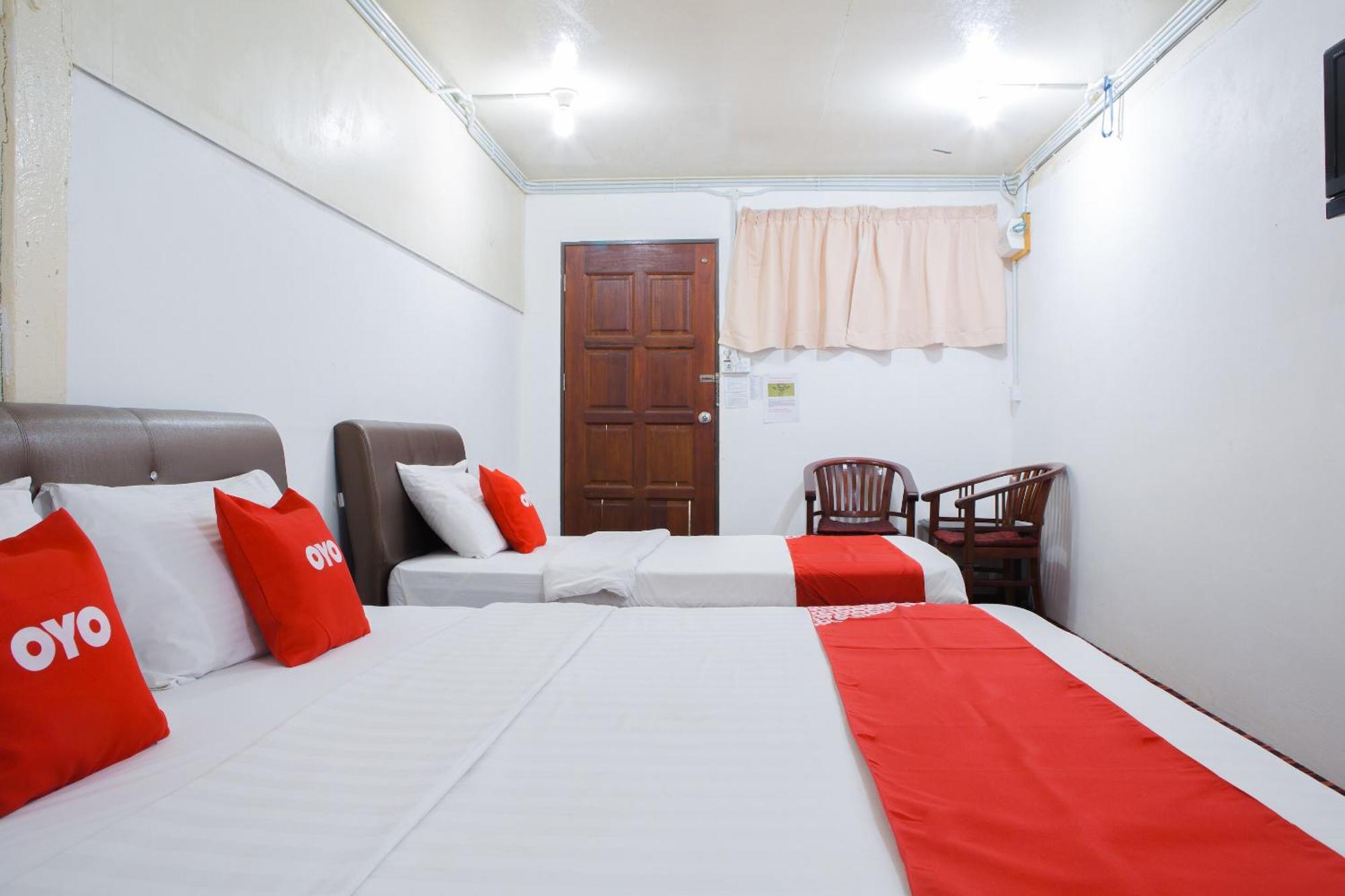 Oyo 90037 The 7 Lodge Tambunan מראה חיצוני תמונה