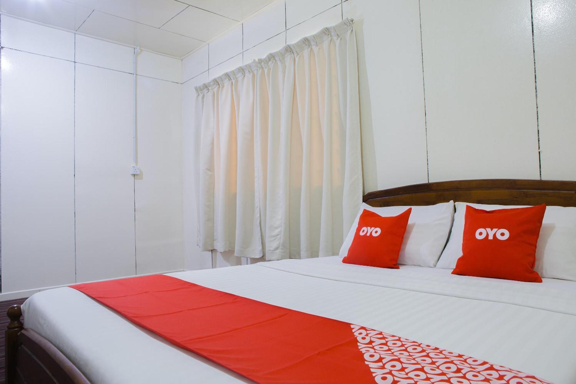 Oyo 90037 The 7 Lodge Tambunan מראה חיצוני תמונה
